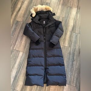 Canada Goose Mystique Parka Heritage Puffer Coat with Real Coyote Fur Trim